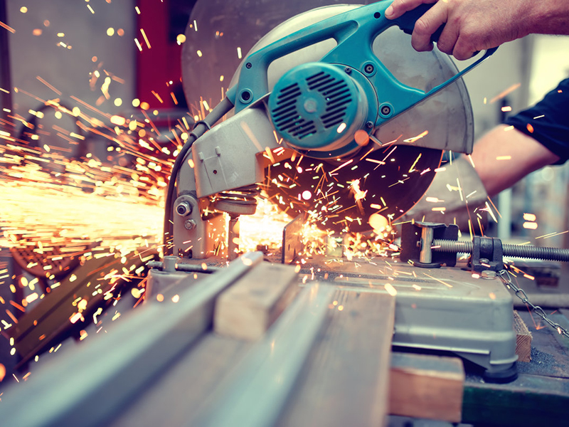 أداة كهربائية